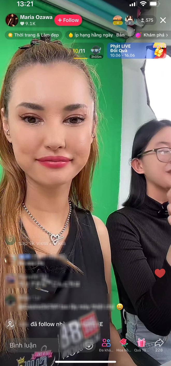 Maria Ozawa livestream bán hàng ở Việt Nam, thực chất chỉ là quảng cáo cá độ trá hình? - Ảnh 2.