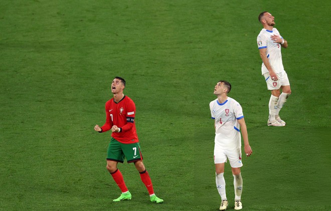 Xúc động khoảnh khắc ăn mừng vỡ òa của Ronaldo sau chiến thắng nghẹt thở tại Euro: 20 năm vẫn còn nguyên khát khao - Ảnh 1.
