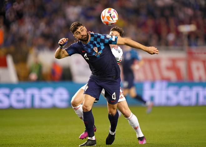 Đội h&igrave;nh đắt gi&aacute; nhất EURO 2024: Người Anh &aacute;p đảo - Ảnh 6.