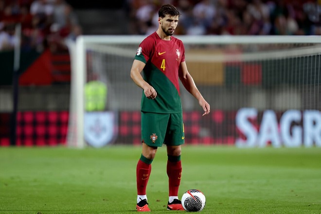 Đội h&igrave;nh đắt gi&aacute; nhất EURO 2024: Người Anh &aacute;p đảo - Ảnh 5.