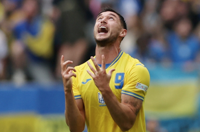 Siêu dự bị ghi bàn, Ukraine ngược dòng đánh bại Slovakia - Ảnh 2.