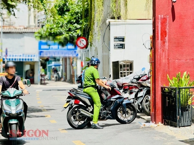 Đưa thanh niên nghi quay lén người mẫu Châu Bùi trong nhà vệ sinh tới studio phục vụ việc điều tra - Ảnh 2.