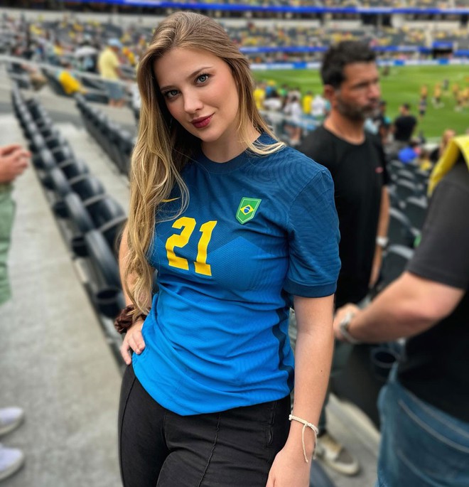 Bạn gái Gabriel Martinelli gây sốt tại Copa America 2024 nhờ vẻ đẹp tựa tiên nữ - Ảnh 5.