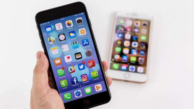 Apple tuyên bố iPhone cũ giữ giá tốt hơn điện thoại Android - Ảnh 1.