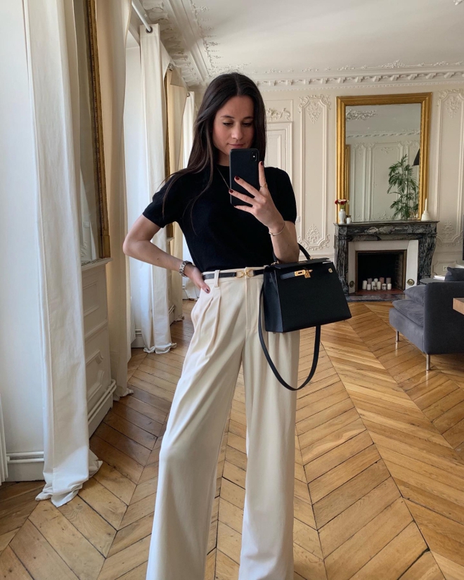 Französische Frauen tragen weiße Hosen auf 10 minimalistische und dennoch elegante Arten – Foto 8.