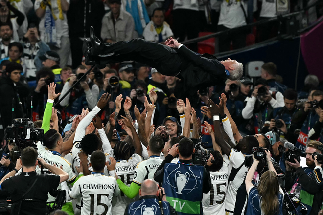 Real Madrid ‘bơi trong tiền thưởng’ sau chức vô địch Champions League - Ảnh 1.
