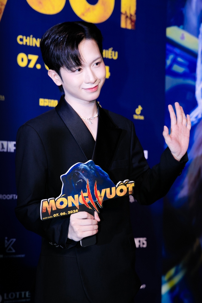 DJ Mie xinh như công chúa, ủng hộ tình cũ Hồng Thanh ra mắt phim Móng Vuốt - Ảnh 14.