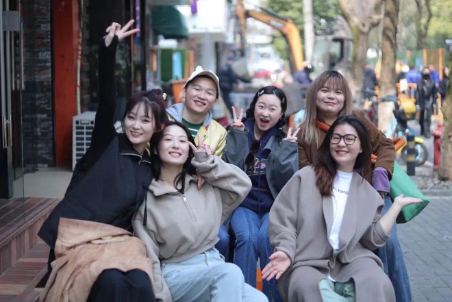 C&ocirc; g&aacute;i 29 tuổi trải qua 100 ng&agrave;y cuối tuần ở th&agrave;nh phố lớn m&agrave; kh&ocirc;ng ti&ecirc;u tiền - Ảnh 3.