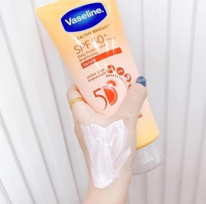 BTV l&agrave;m đẹp chỉ ra 5 c&aacute;ch chống nắng gi&uacute;p ngừa sạm n&aacute;m hiệu quả - Ảnh 14.