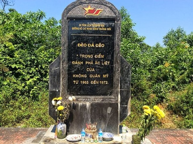 Chi&ecirc;m ngưỡng vẻ đẹp h&ugrave;ng vĩ của đ&egrave;o Đ&aacute; Đẽo - thung lũng Ch&agrave; N&ograve;i - Ảnh 4.