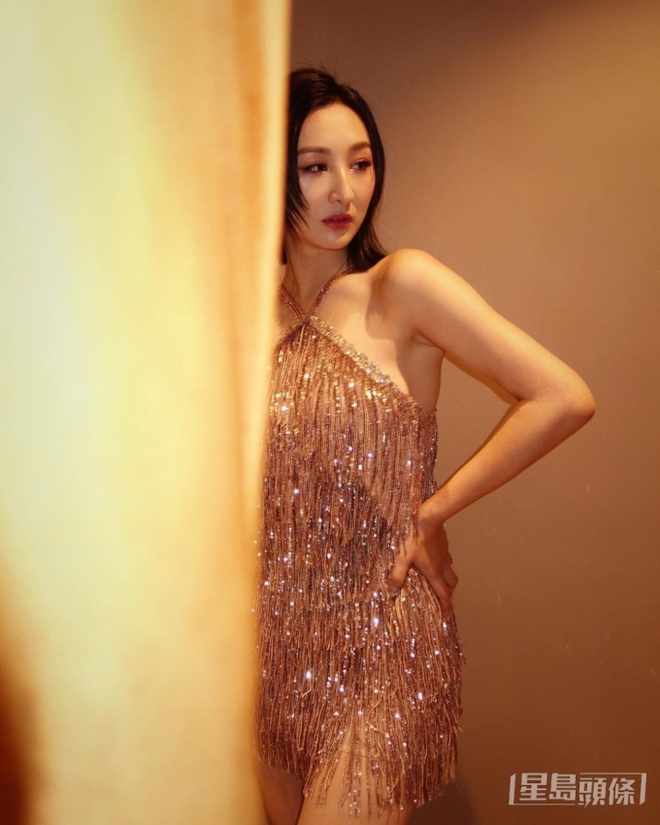 Sao nữ vừa gây bão với tuyên bố “không cần đàn ông” khi bị giục cưới: Sở hữu body cực nóng bỏng ở tuổi 37 - Ảnh 10.