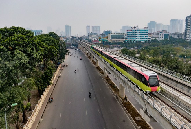 T&iacute;n hiệu mới quan trọng từ tuyến metro 34.826 tỷ m&agrave; 8,4 triệu người chờ đợi 14 năm ở H&agrave; Nội - Ảnh 3.