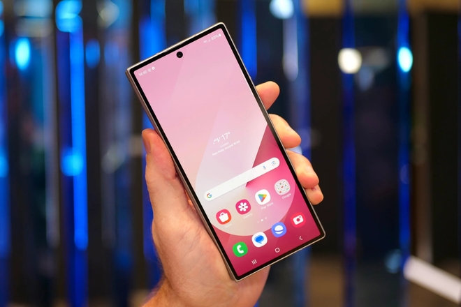 So sánh Samsung Galaxy Z Fold6 và iPhone 15 Pro Max: Đâu mới là smartphone đỉnh nhất hiện tại? - Ảnh 2.