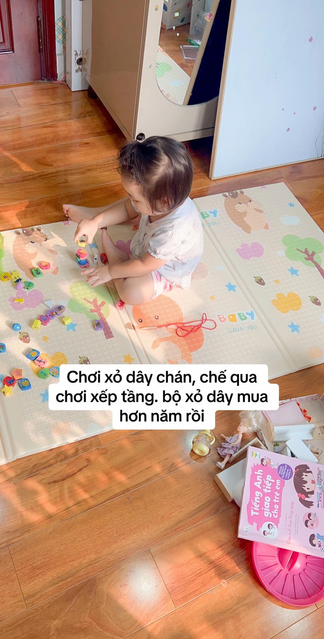 Mẹ khoe Con 2,5 tuổi không thèm xem tivi, hội chị em chẳng tin cho đến khi xem lịch trình này, đúng là quá nể! - Ảnh 3.