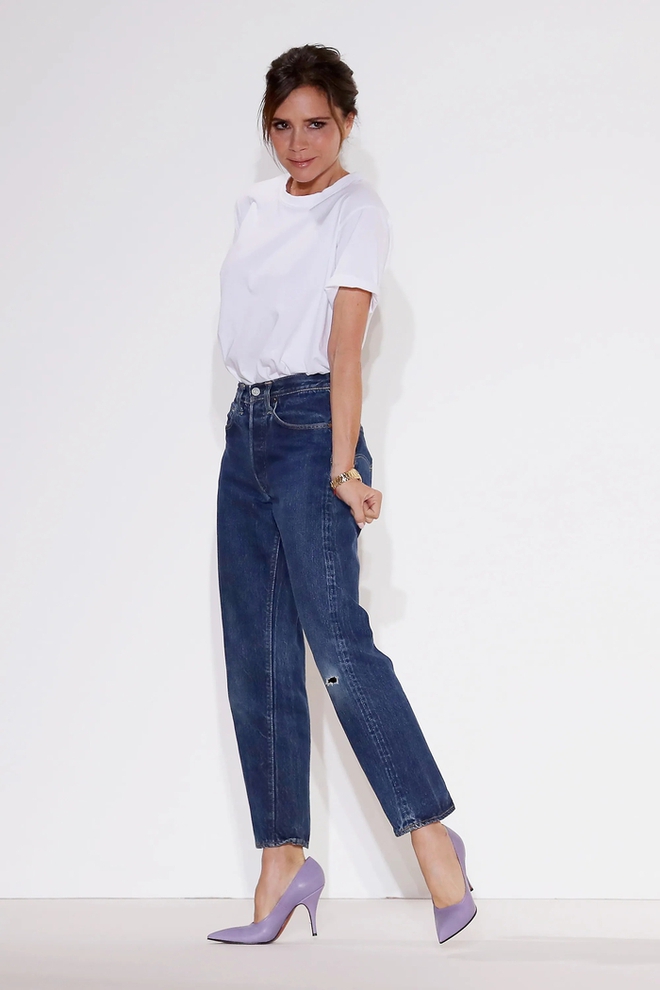 10 cách mặc quần jeans ống đứng sành điệu xuất sắc dành cho phụ nữ trên 40 tuổi - Ảnh 5.