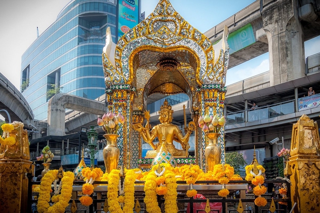 Khu Ratchaprasong: Nơi người Việt cực yêu thích khi du lịch Thái Lan, là phố không ngủ của Bangkok - Ảnh 3.