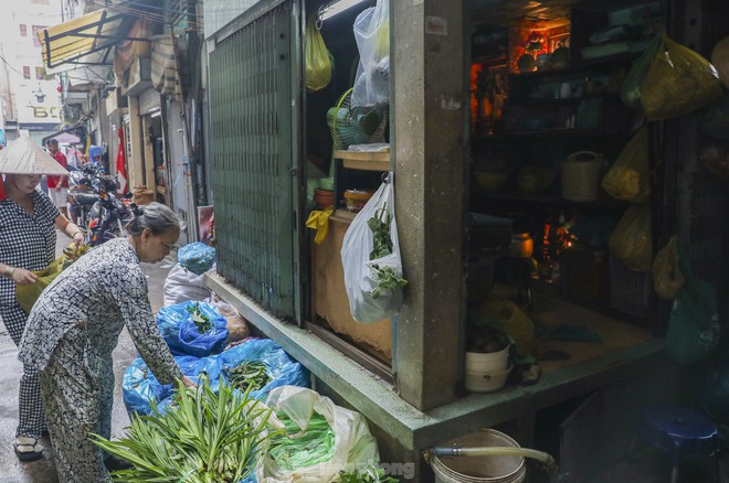 Ngạt thở trong những căn nhà siêu tí hon giữa trung tâm TPHCM - Ảnh 14.