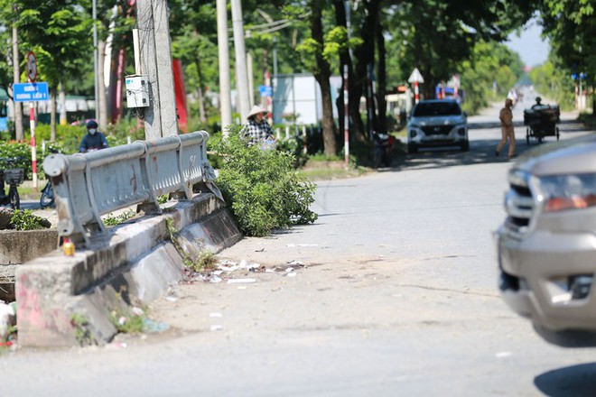 Vụ 4 mẹ con tử vong sau tai nạn liên hoàn ở Hà Nội: Xe tải hổ vồ chở quá tải, tài xế dương tính ma túy - Ảnh 1.