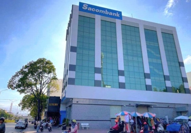 Vụ bốc hơi 46,9 tỷ đồng tại Sacombank: Tòa tuyên ngân hàng trả tiền cho khách - Ảnh 2.