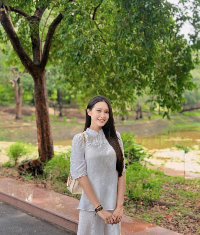 Cận cảnh chiếc nhẫn Đặng Văn L&acirc;m d&ugrave;ng để cầu h&ocirc;n Yến Xu&acirc;n, ho&aacute; ra Do&atilde;n Hải My đ&atilde; spoil về happy ending của cặp đ&ocirc;i từ 2 tuần trước - Ảnh 3.