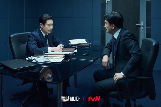 Phim mới chiếu đã được khen nức nở, leo top 1 rating nhờ dàn cast diễn quá đỉnh - Ảnh 2. Phim mới chiếu đã được khen nức nở, leo top 1 rating nhờ dàn cast diễn quá đỉnh - Ảnh 2.