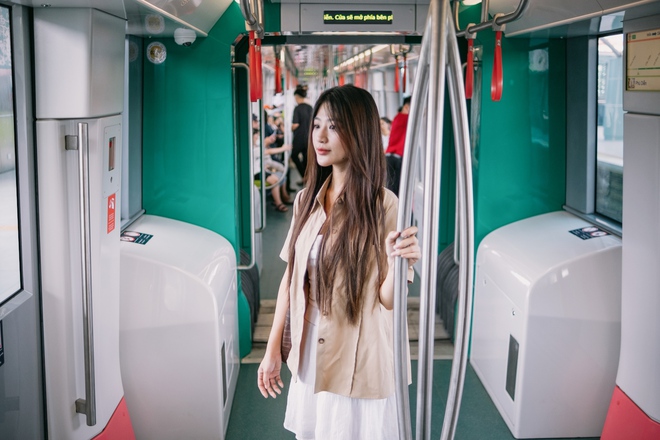 Tất tật trải nghiệm khi đi tàu metro Nhổn: Lưu ý cực quan trọng để có trải nghiệm thật "mượt", ngắm núi và hoàng hôn tuyệt đẹp trên tàu- Ảnh 4.