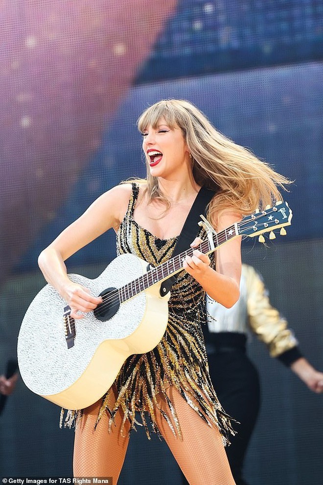 Taylor Swift rơi vào thế lao đao- Ảnh 1.