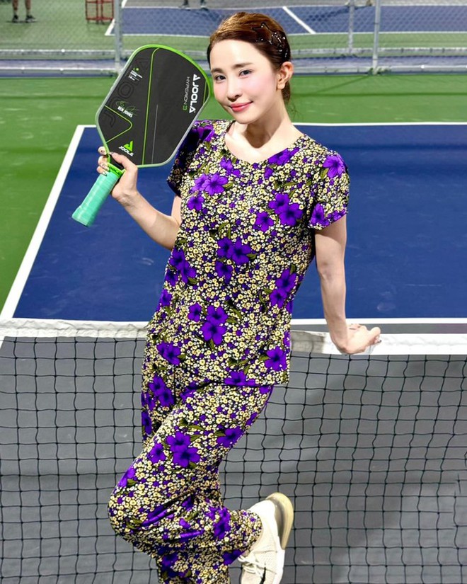 Mặc đồ bà thím đi chơi Pickleball, Quỳnh Nga nói: 