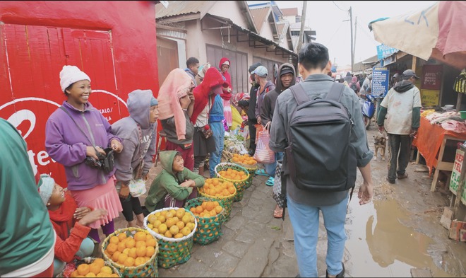 Khoai Lang Thang đã đạt được ước mơ khi tới nơi Quang Linh Vlog sinh sống- Ảnh 12.