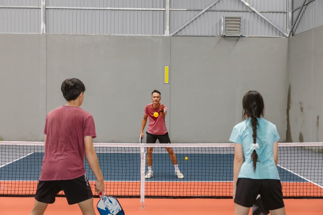 Pickleball đã đổ bộ 2 hòn đảo đẹp nhất nhì Việt Nam, hội mê du lịch chỉ biết thốt lên “Quá đỉnh!” - Ảnh 16.