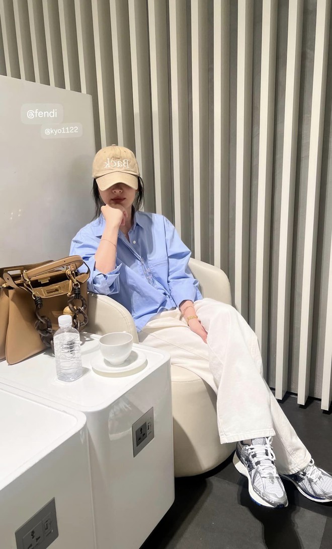 Song Hye Kyo tắt mode nhẹ nhàng, bật mode phá cách đi dự event Fendi- Ảnh 9.