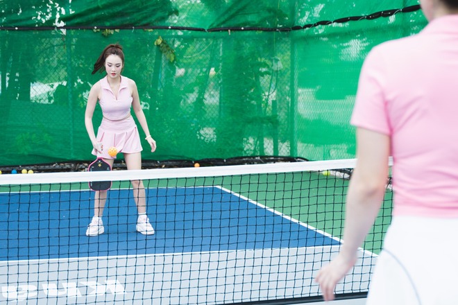 Lên sân Pickleball gặp "hot girl mặc đẹp sống ảo": Làm màu vài buổi đã giảm vèo 2kg- Ảnh 8.