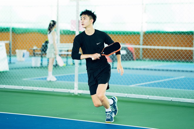 Chơi pickleball 4 ngày xuyên lễ, hội “chị đẹp” tuyên bố 1 điều bất ngờ về lời đồn lên sân giữ chồng- Ảnh 6.