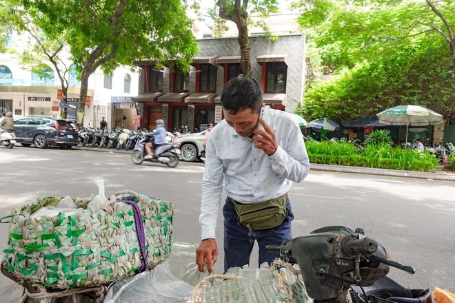 Chú bán sữa đậu được cả MXH săn đón: Ngày 300-400 người gọi điện, dân tình lặn lội từ Hưng Yên tới Hà Nội tìm mua- Ảnh 4.