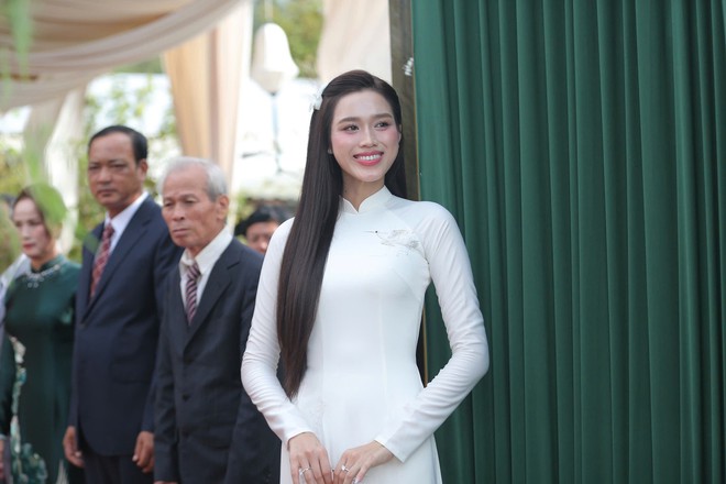 Toàn cảnh lễ ăn hỏi Đỗ Thị Hà và doanh nhân Viết Vương- Ảnh 1.