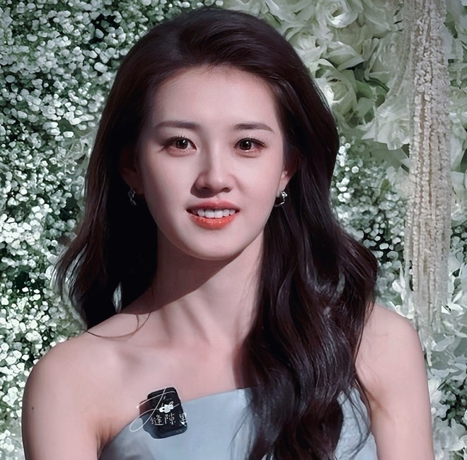 Mỹ nhân 1999 nổi tiếng nhất Trung Quốc hiện tại- Ảnh 4.