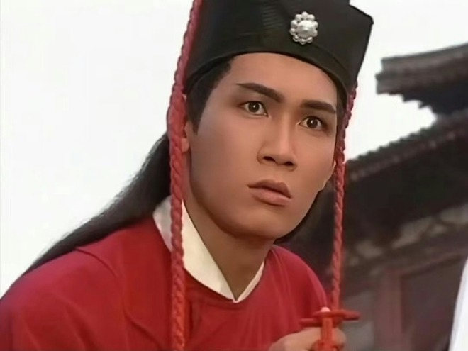 Tang thương bao trùm Cbiz: "Triển Chiêu đẹp trai bậc nhất màn ảnh" đột tử- Ảnh 4. Tang thương bao trùm Cbiz: "Triển Chiêu đẹp trai bậc nhất màn ảnh" đột tử- Ảnh 4.