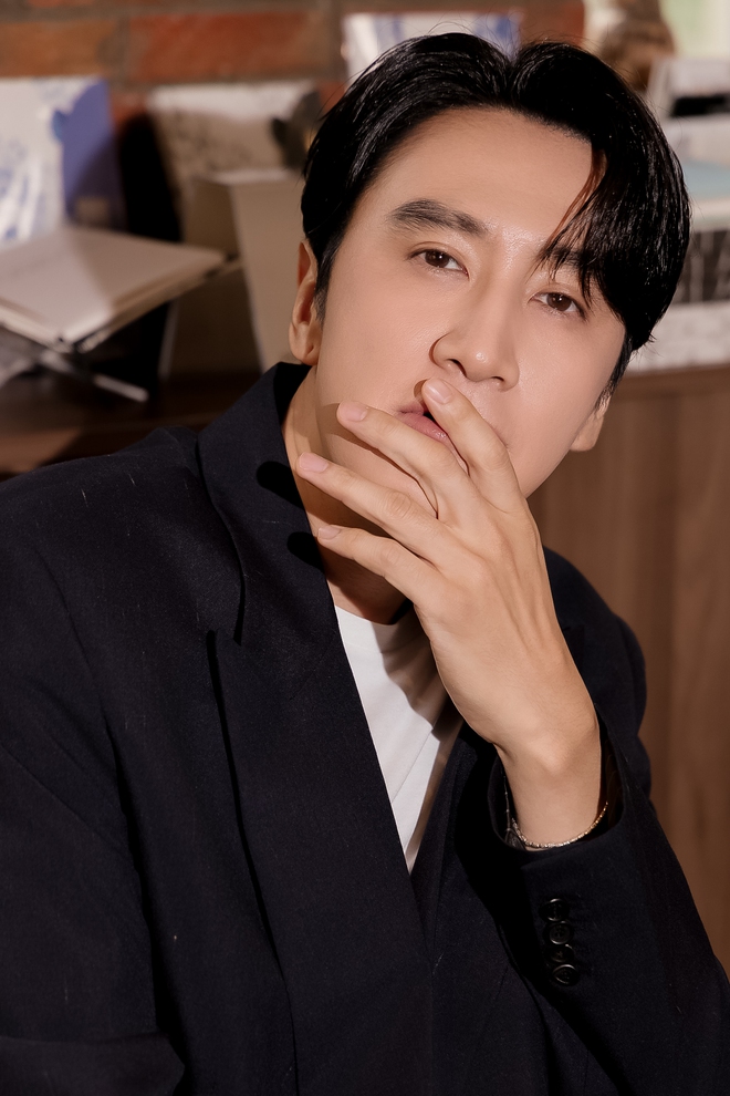 Lee Kwang Soo: Làm việc với ekip Việt Nam, tôi cảm nhận và học hỏi được 1 điều- Ảnh 3.