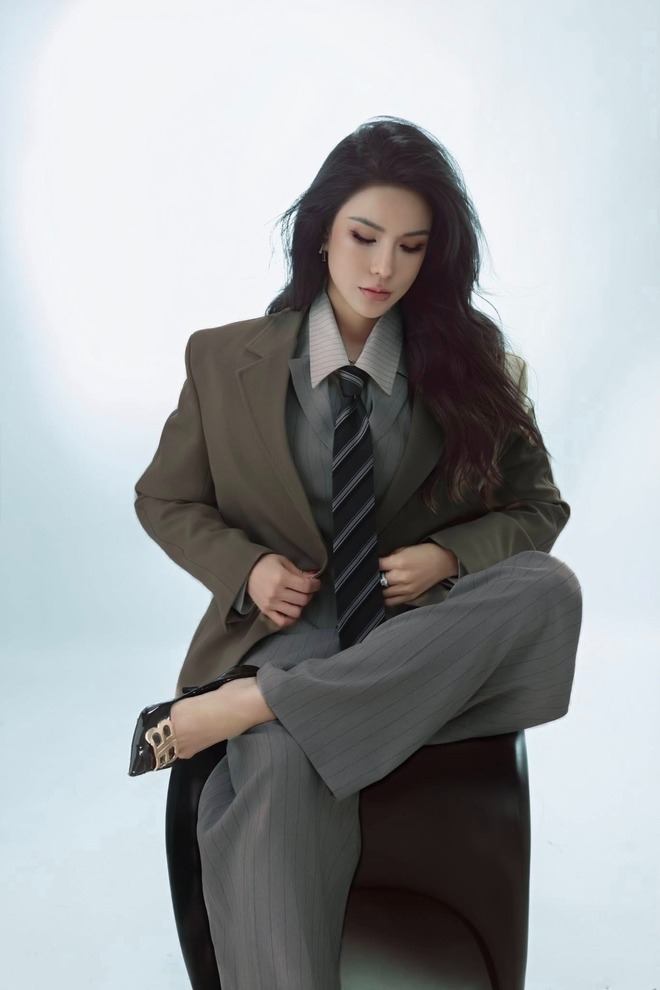 Diệp Lâm Anh không hơn thua, Diệp Lâm Anh hơn hẳn- Ảnh 2.