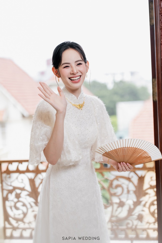 Chân dung thiếu gia Việt cưới mỹ nhân có "nụ cười triệu view" hot nhất hôm nay- Ảnh 2.