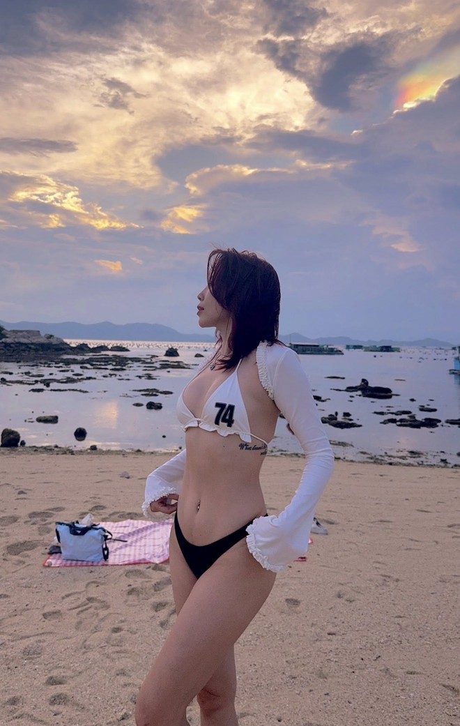 "Khó thở" vì Tóc Tiên- Ảnh 13. "Khó thở" vì Tóc Tiên- Ảnh 13.