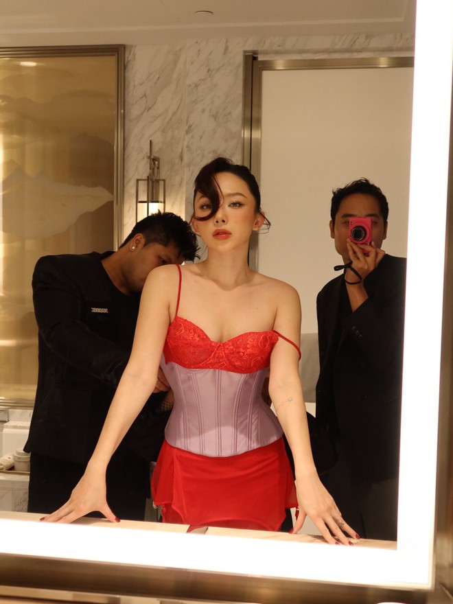 "Khó thở" vì Tóc Tiên- Ảnh 5. "Khó thở" vì Tóc Tiên- Ảnh 5.