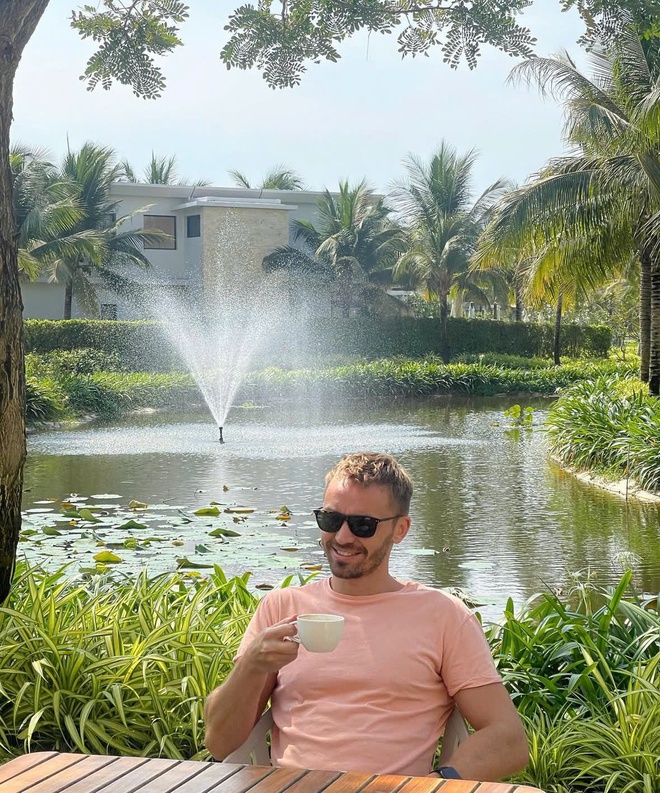 Bạn trai Thảo Nhi Lê là hậu duệ đời thứ 7 của gia tộc 200 năm kinh doanh nước hoa ở Pháp- Ảnh 7. Bạn trai Thảo Nhi Lê là hậu duệ đời thứ 7 của gia tộc 200 năm kinh doanh nước hoa ở Pháp- Ảnh 7.