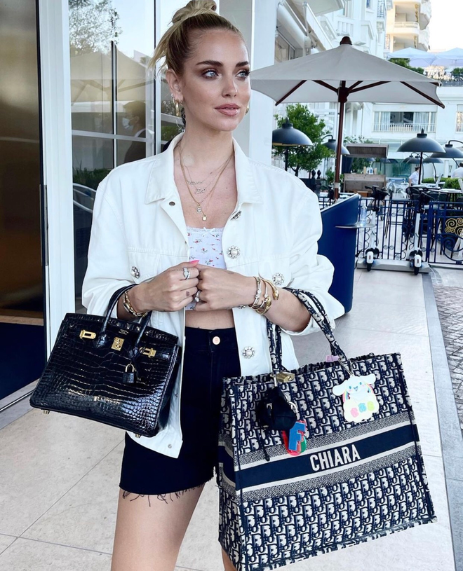 Chiara Ferragni - thần tượng Instagram ngã ngựa: Ăn chặn hơn 60 tỷ tiền từ thiện, chồng ngoại tình suốt 7 năm kết hôn- Ảnh 14.