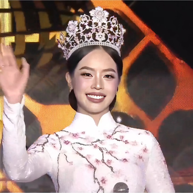 Một năm rồi Thanh Thuỷ chưa được yên- Ảnh 1.