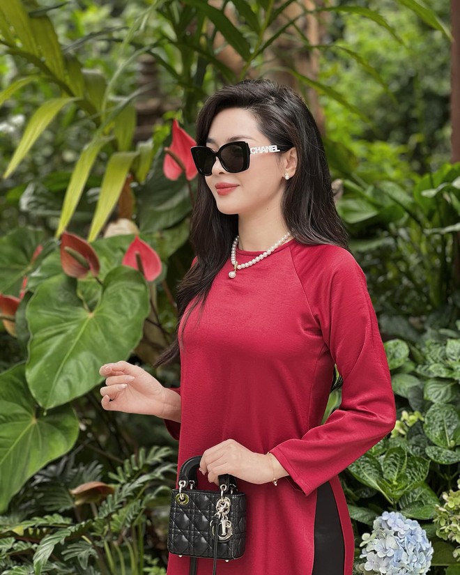 Hot girl thẩm mỹ thành công nhất Việt Nam nói 1 điều không ngờ với phiên bản 10 năm trước- Ảnh 9. Hot girl thẩm mỹ thành công nhất Việt Nam nói 1 điều không ngờ với phiên bản 10 năm trước- Ảnh 9.