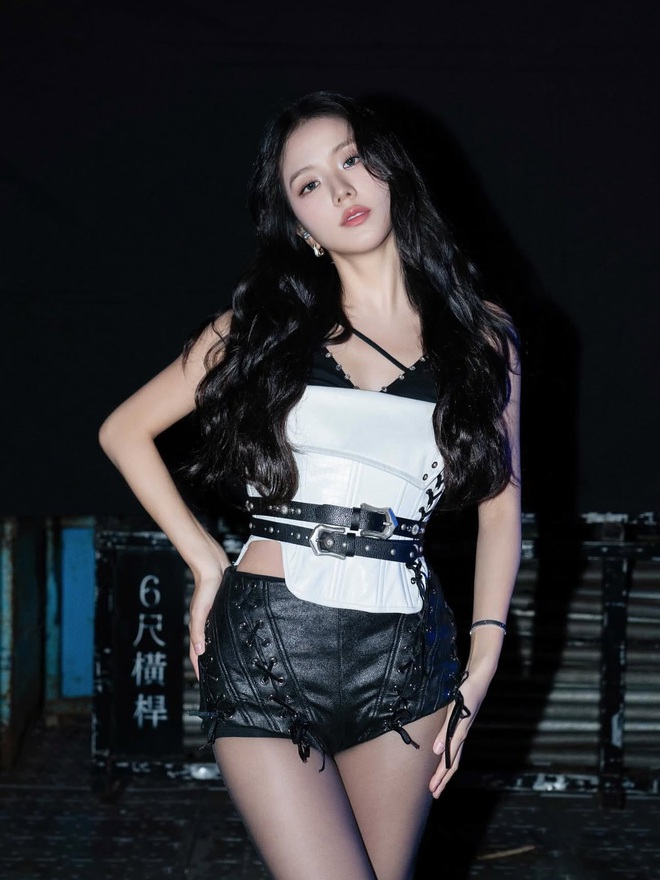 Jennie, Lisa hợp sức giúp 1 local brand Việt hot rần rần- Ảnh 2. Jennie, Lisa hợp sức giúp 1 local brand Việt hot rần rần- Ảnh 2.