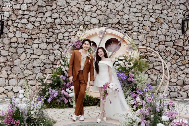 Ngọc Huyền liên tục khóc trong đám cưới với Đình Tú- Ảnh 12. Ngọc Huyền liên tục khóc trong đám cưới với Đình Tú- Ảnh 12.