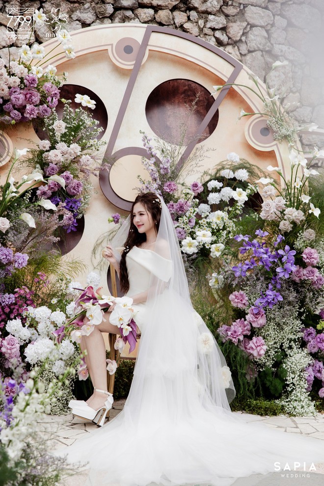 Ngọc Huyền liên tục khóc trong đám cưới với Đình Tú- Ảnh 10. Ngọc Huyền liên tục khóc trong đám cưới với Đình Tú- Ảnh 10.