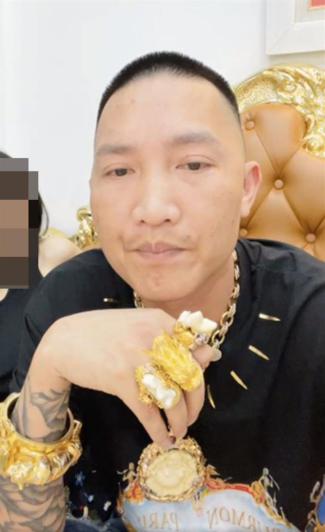 Số vàng mà Huấn Hoa Hồng có- Ảnh 1. Số vàng mà Huấn Hoa Hồng có- Ảnh 1.